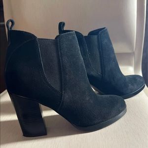 Marc Fisher Black Suede Ankle Boots sz 7.5